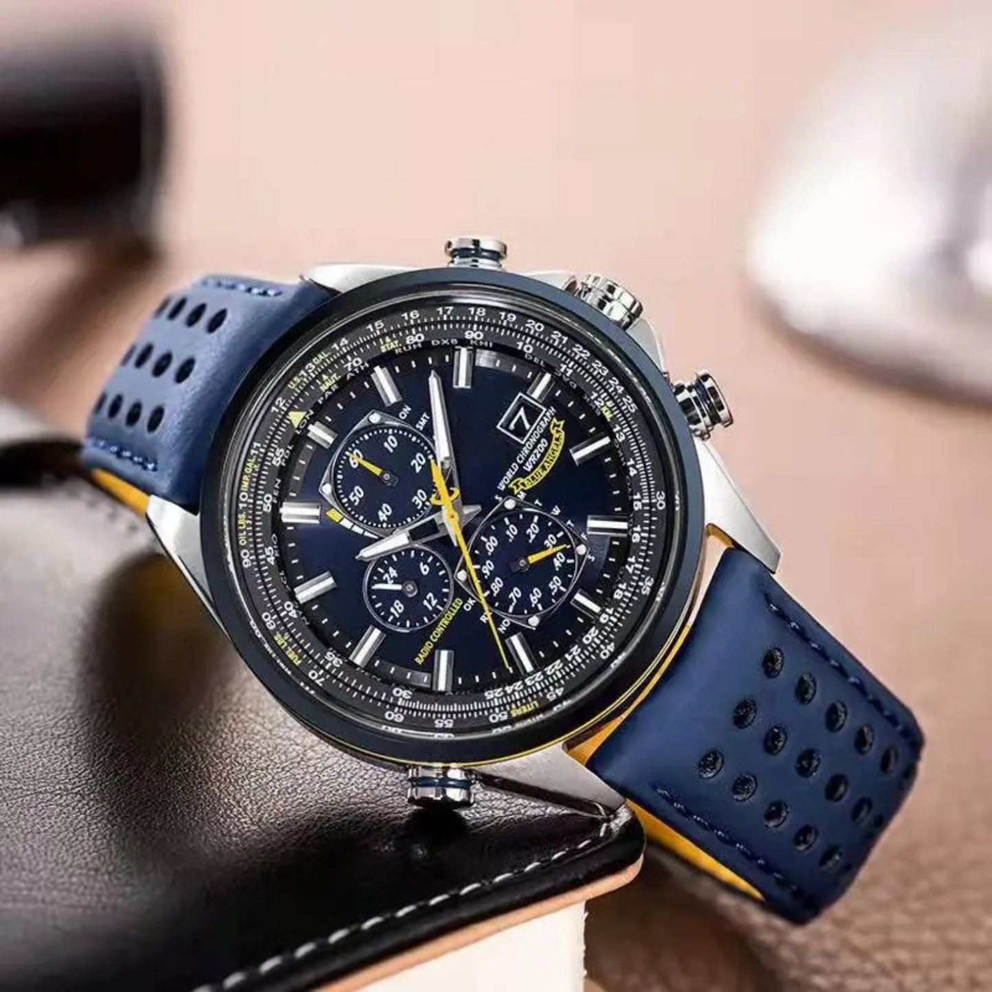 Trendy luxe quartz horloge