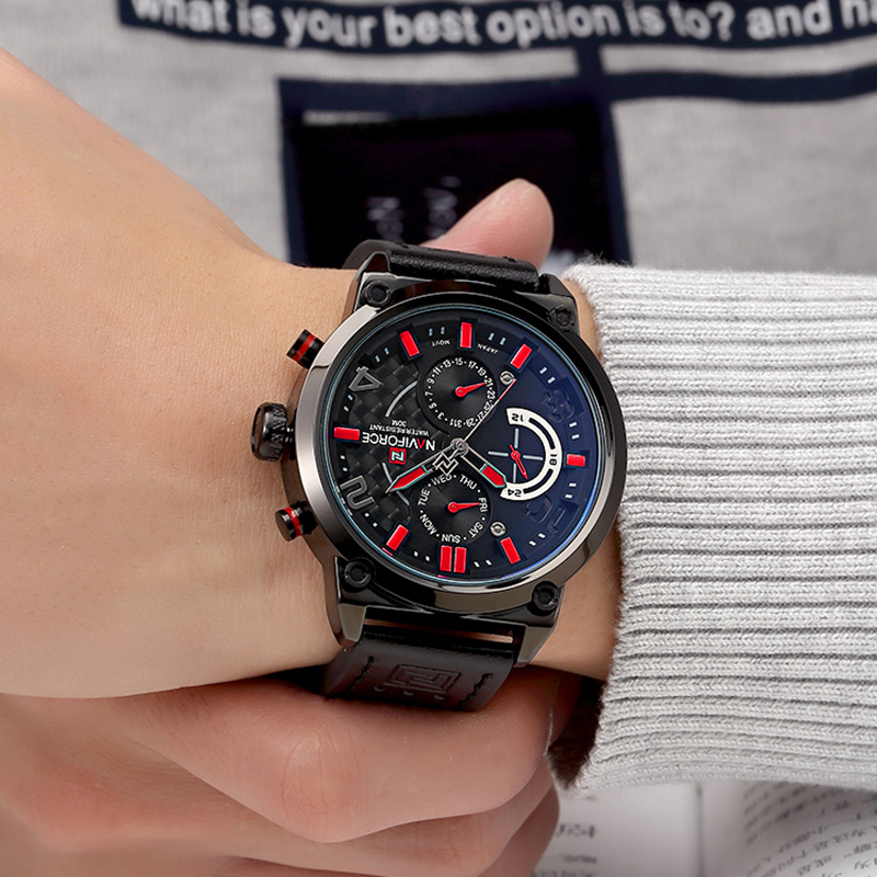 Quartz horloge met datumweergave