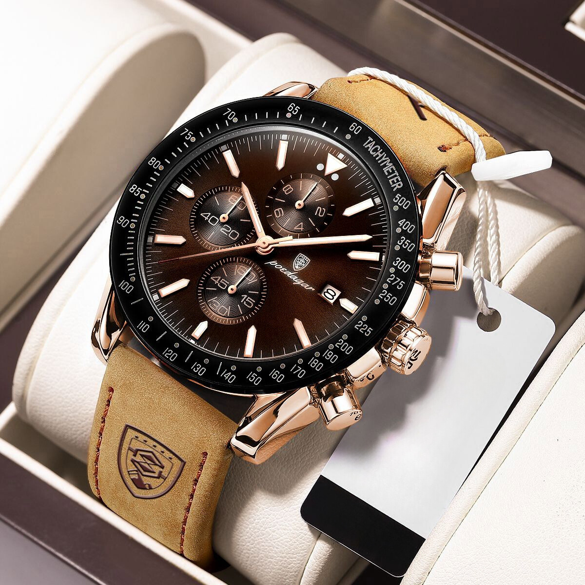Lichtgevend chronograafhorloge met datum