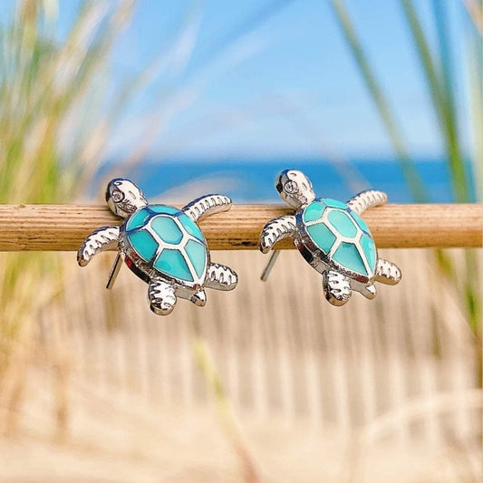 Zeeschildpad oorbellen van opaal en zilver