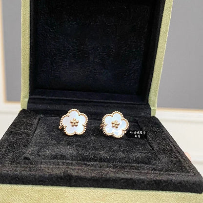 Alina - Elegante sieradenset met parelmoeren bloemen