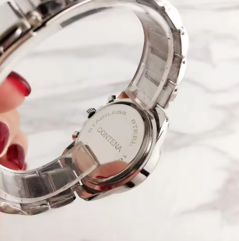 Roségoud luxe horloge voor dames