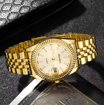 Gouden horloge geschikt voor elke gelegenheid